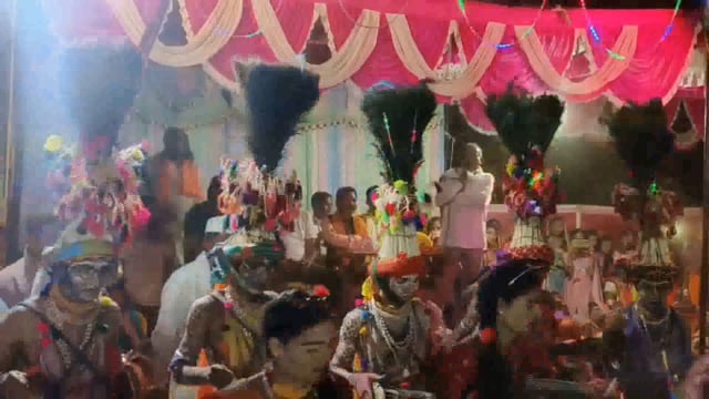 सातपुड्यात होलिका उत्सवाच्या धामधूम सुरू असून आमदार आमशया दादा पाडवी यांनी ढोल, पावाचा तालावर धरला ठेका