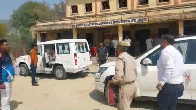 मंडल स्तरीय प्रांतीय रक्षक दल के जवानों का आवासीय पुनर्प्रशिक्षण का जिला विकास अधिकारी ने किया आकस्मिक निरीक्षण 