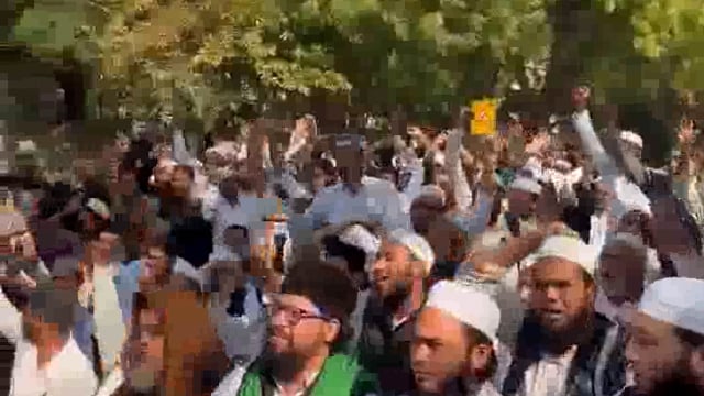 All India Muslim Personal Law Board protests in Delhi against Waqf Amendment Bill 2024 #protest