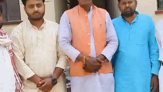 मंगलपुरा स्तिथ स्वास्थ्य केंद्र पर चिकित्सकों की तैनाती न होने से क्षेत्रीय लोग परेशान,SDM से की शिकायत