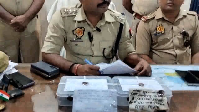 गाजीपुर चोरी की मोटरसाइकिल के साथ दो चोर चढ़े पुलिस के हत्थे 