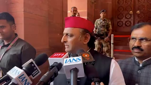 समाजवादी पार्टी के प्रमुख अखिलेश यादव ने भारतीय जनता पार्टी (भा.ज.पा.) की नीतियों पर निशाना साधते हुए कहा कि भाजपा को किसानों की कोई परवाह नहीं है। #politics