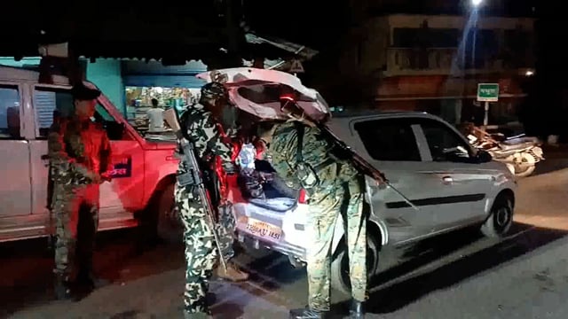 पुलिस अधीक्षक उपेंद्रनाथ वर्मा के निर्देश पर सड़क सुरक्षा को लेकर आनंदपुर थाना पुलिस ने चलाया वाहन जांच अभियान