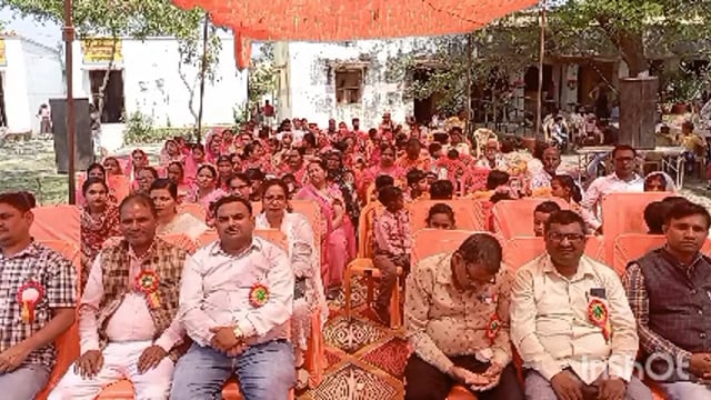 हमारा आंगन हमारे बच्चे विषय पर एक दिवसीय कार्यशाला का इटियाथोक बीआरसी पर हुआ आयोजन