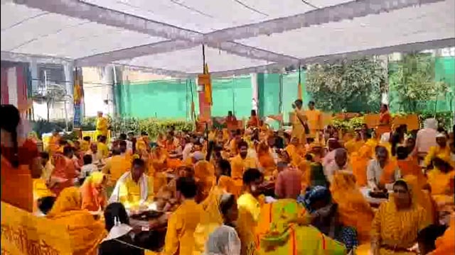 प्रेमनगर नगरा चिमेंडिया मैरिज हॉल में 24 कुण्डीय श्री गायत्री महायज्ञ का समापन हुआ