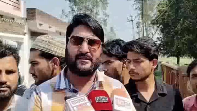 खानपुर! में भीषण अग्निकांड! चार मवेशी जलकर हुए राख! मौके पर पहुंचे उमेश कुमार!