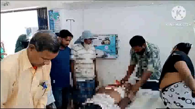 सड़क दुर्घटना में गंभीर रूप से घायल कटोरिया गांव के व्यक्ति को किया गया भागलपुर रेफर।