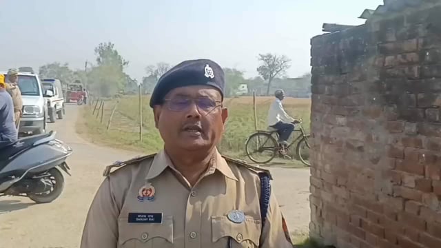 *थाना जेठवारा क्षेत्रान्तर्गत ग्राम नगरिया कानूपुर के पास 01 व्यक्ति का शव मिलने पर स्थानीय पुलिस द्वारा की जा रही कार्य