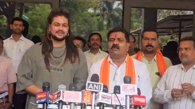 रायपुर: भोरमदेव महोत्सव के तहत इस बार भोरमदेव बाबा के मंदिर में एक विशेष कार्यक्रम आयोजित किया #politics