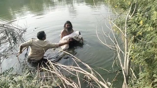 थाना राया क्षेत्र के एक गांव में तालाब में तैरता मिला 5 वर्षीय बालक का शव
