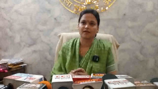 आगरा ब्रेकिंग न्यूज़=अध्यक्ष जिला पंचायत आगरा डॉक्टर मंजू भदोरिया ने प्रेस कॉन्फ्रेंस में जताया विरोध राणा सांगा जी की 