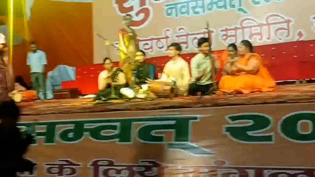 मथुरा के एक कॉलेज में भूमि पूजन एवं हवन से शुरू हुआ नव संवत्सर मेला