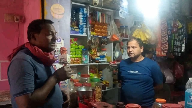 फुल्लीडुमर थाना क्षेत्र में चोरी की बढ़ रही घटना, तीन तीन लोहे के सटर काटकर हुई भीषण चोरी देखिए पुरी रिपोर्ट 