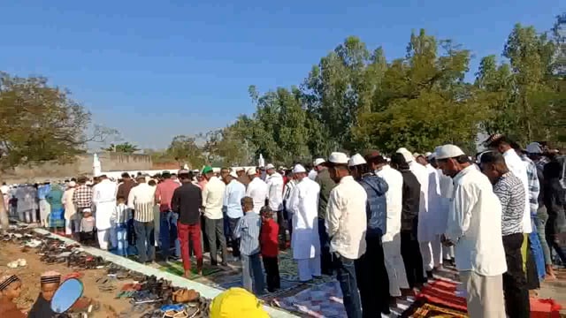 मवाना सैफपुर फिरोजपुर रामराज में शांतिपूर्वक नवाज अदा की गई