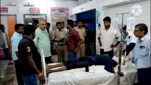 बाइक एवं ऑटो की भीषण टक्कर में एक की मौत दो की स्थिति गंभीर।