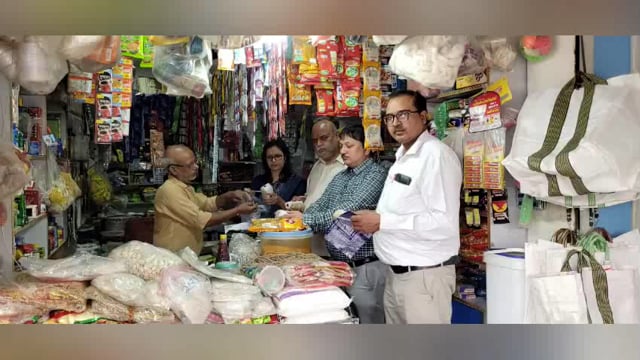 फूड विभाग के छापेमारी से आज फिर मचा हड़कंप 7 के भरे गए नमूने