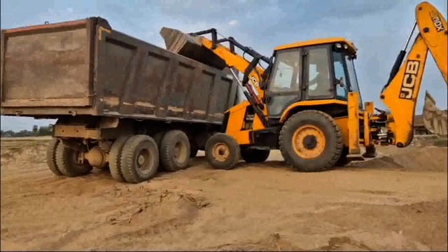 BANKA: बालूघाटों पर संयुक्त छापेमारी अभियान चलाकर 1500 घन फ़ीट बालू किया गया जप्त