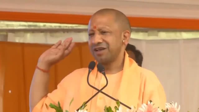 योगी आदित्यनाथ का बड़ा बयान!
*🔯वक़्फ़ बोर्ड ने तो महाकुंभ की जमीन पर भी अपना दावा ठोक दिया था।*
१. हमलोगों ने वक़्फ़ माफिया, भू माफियाओं को उत्तर प्रदेश से खदेड़ दिया है।
: योगी आदित्यनाथ, मुख्यमंत्री, उत्तर प्रदेश