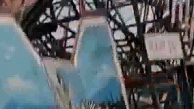 नई सेमरी मेला में बीती रात को आंधी तूफान के चलते दो झूले हुए धराशाई बड़ा  नुकसान हुआ