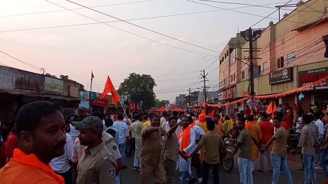 କୋରାପୁଟ ରେ ଶ୍ରୀରାମ ନବମୀ ହର୍ଷ ଉଲ୍ଲାସ ର ସହିତ ପାଳିତ  ବହୁ ହିନ୍ଦୁ ସଂଗଠନ ମାନେ ଅଂଶ ଗ୍ରହଣ  କଲେ l