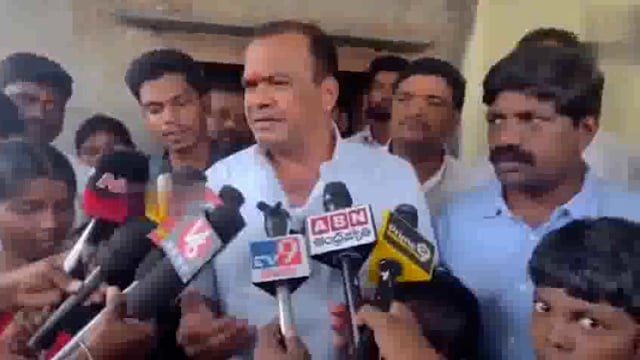 సన్న బియ్యం పంపిణీ, కొత్త ప్రణాళిక: మంత్రి కోమటిరెడ్డి వెంకట్ రెడ్డి
#politics