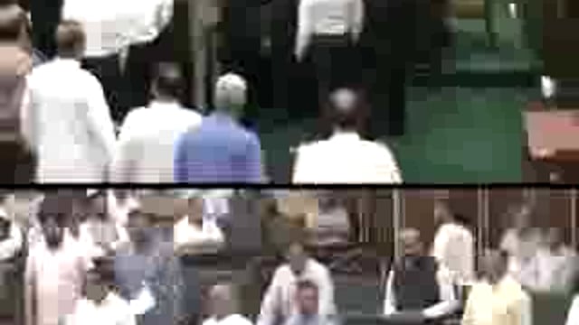 वक्फ बिल को लेकर जम्मू-कश्मीर विधानसभा में हंगामा, नेशनल कॉन्फ्रेंस के विधायकों ने स्पीकर के खिलाफ किया प्रदर्शन#politics