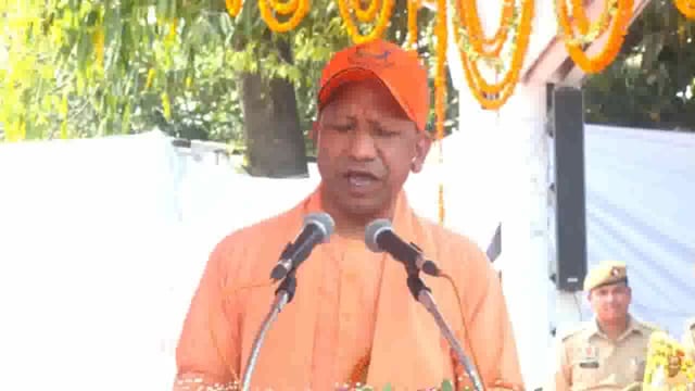 मुख्यमंत्री योगी आदित्यनाथ ने कहा कि प्रधानमंत्री नरेंद्र मोदी ने देश के अंदर एक नई खेल संस्कृति को बढ़ावा दिया है, जो भारतीय खिलाड़ियों को अंतर्राष्ट्रीय स्तर पर अपनी पहचान बनाने के लिए प्रेरित कर रही है।#politics