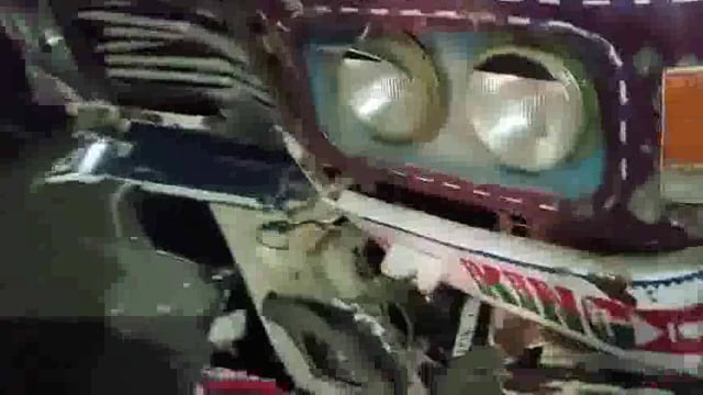 మియాపూర్‌లో వేగంగా వస్తున్న లారీ ఢీకొనడంతో ట్రాఫిక్ కానిస్టేబుల్ మృతి చెందగా, ఇద్దరు గాయపడ్డారు.#accident