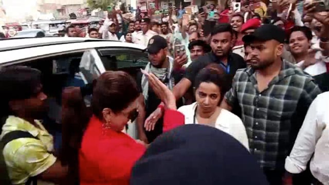 मोतिहारी में अक्षरा सिंह का कार्यक्रम, सड़क पर जाम और अफरातफरी#entertainment