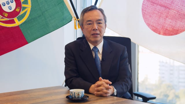 インタビュー。 