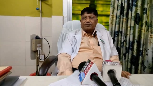 झांसी जिला अस्पताल ब्लड बैंक वरिष्ठ प्रभारी : डॉ सुशील कुमार गुप्ता ने दिए गर्मी के बचाव के उपाय