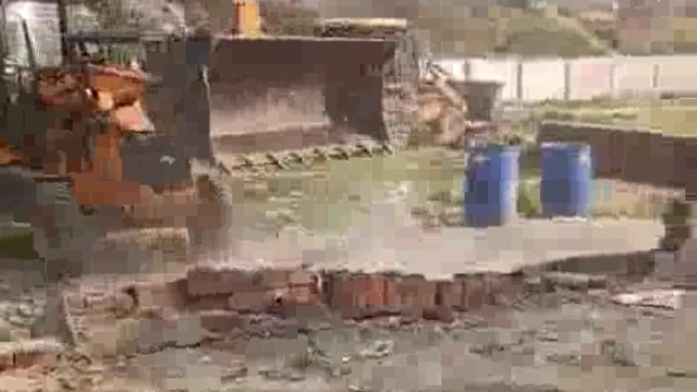 ग्रेटर नोएडा अथॉरिटी के सीईओ रवि कुमार एनजी ने भूमाफियाओं के खिलाफ की बड़ी कार्रवाई#latest_news