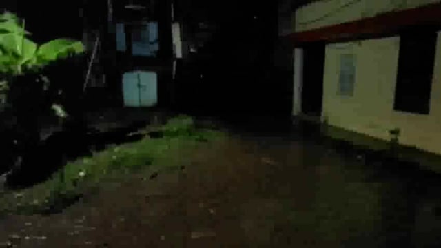 Weather pattern changed in Basti, rain brought relief but threat to crops 
#latest_news