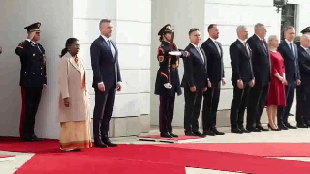 राष्ट्रपति द्रौपदी मुर्मू की स्लोवाकिया यात्रा, राष्ट्रीय परिषद के अध्यक्ष से मुलाकात#International