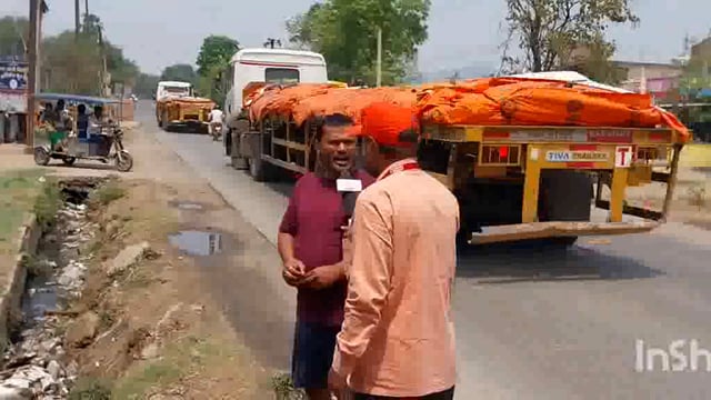 नगर पंचायत की लापरवाही चरम पर 10 माह पूर्व तोड़े गये नाले की नहीं हो पायी अभी तक मरम्मती