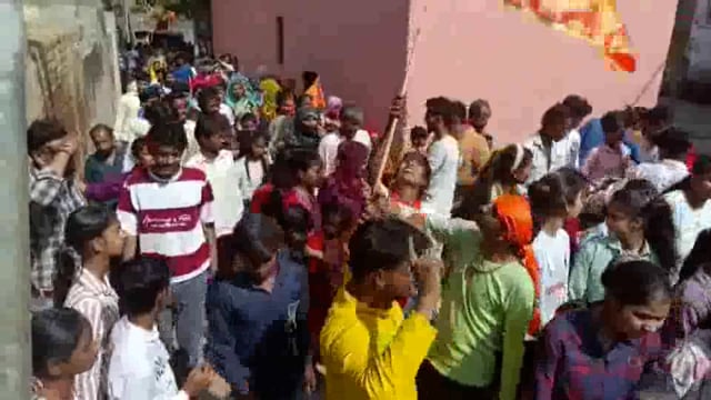 लंढौरा! क्षेत्र में बड़ी धूमधाम से निकली श्री बालाजी महाराज की शोभायात्रा!