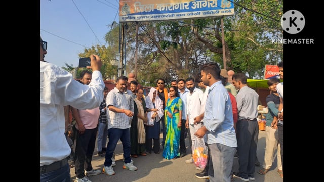 अखिल भारतेंदु महासभा की महिला मोर्चा जिला अध्यक्ष मीना राठौर आज सुबह जेल से हुई रिहा 