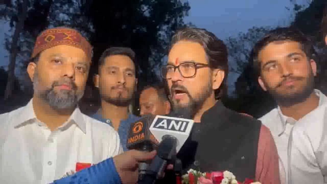 कांग्रेस का काम केवल भय और भ्रम फैलाना है 
​केंद्रीय मंत्री अनुराग ठाकुर#politics