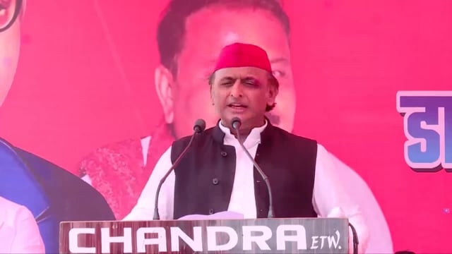 संविधान ही लोकतंत्र की प्राणवायु, इसे बचाना हमारी जिम्मेदारी 
You said:
