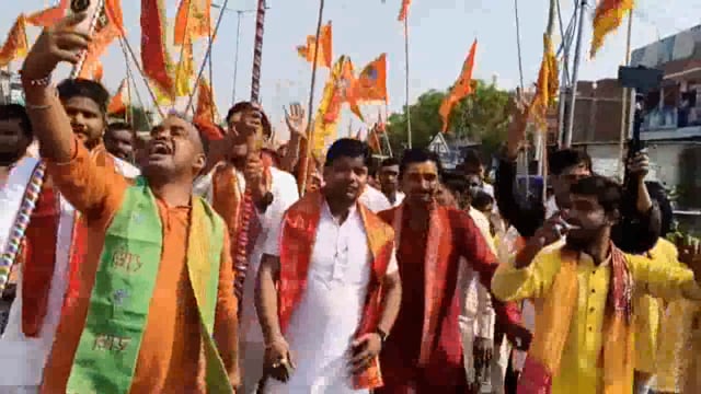 हनुमान जयंती पर परशुराम पुरी में धूम धाम से निकाली गई हनुमान निशान यात्रा,जगह-जगह पर लोगों ने यात्रा का किया भव्य स्वागत