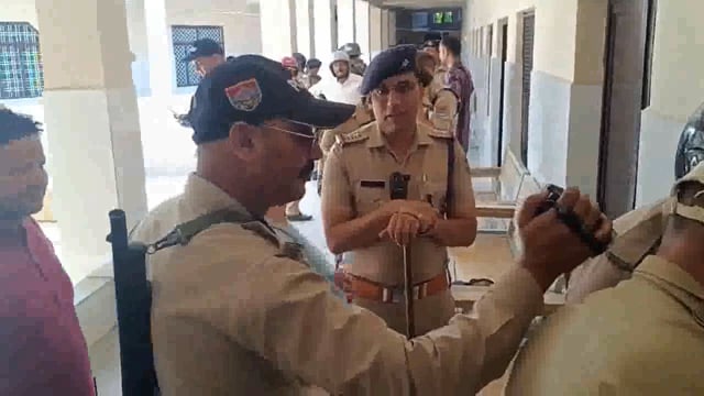 सीएम धामी के सख्त आदेश पर आज कई अवैध 'मदरसे' सील किए गए #politics