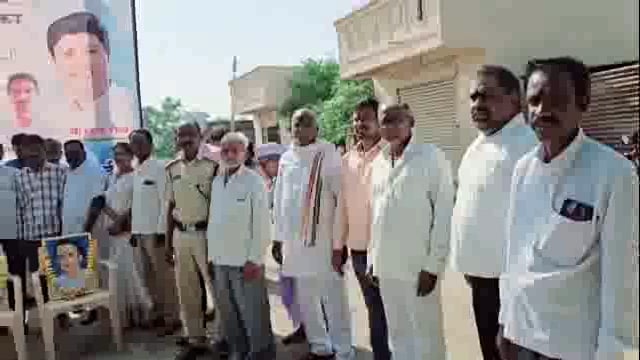 वाढवणा येथे डॉ बाबासाहेब आंबेडकर यांच्या १३४ व्या जयंती निमित्त ध्वजारोहण