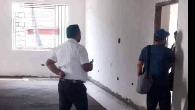 जिला योजना पदाधिकारी ने नीति आयोग द्वारा संचालित जिला पुस्तकालय का किया निरीक्षण