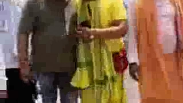 इंडियन प्रेस काउंसिल की तत्वावधान में आयोजित श्रीमद्भागवत कथा का हुआ शुभारंभ आस्था का कलश को लेकर  घूमी महिलाएं, 