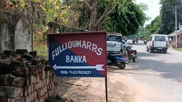 पुलिस ने 30 लीटर देसी महुआ शराब किया जप्त दर्ज हुई प्राथमिकी 