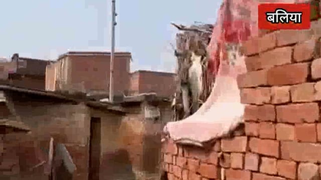 बलिया- छोटकी सेरिया ग्राम सभा मे विद्युत की समस्या से ग्रामीम परेशान,अधिकारीयो का ध्यान कराया आकृष्ट