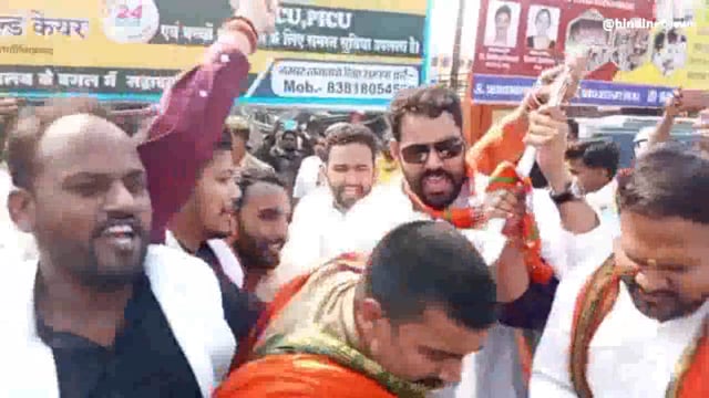 नेशनल हेराल्ड के मामले में राहुल गांधी के खिलाफ हुआ प्रदर्शन भाजपा युवा मोर्चा के कार्यकर्ताओं, पुलिस में हुई छीना झपटी 