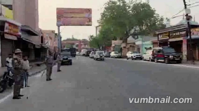 अलीगढ़: राष्ट्रीय स्वयंसेवक संघ (RSS) के प्रमुख मोहन भागवत ने अलीगढ़ में अपने तीसरे दिन का प्रवास शुरू किया। इस दिन उन्होंने दो शाखाओं में भाग लिया और संघ कार्यकर्ताओं के साथ संवाद किया।
सुबह 7 बजे मोहन भागवत ने HB इंटर कॉलेज में आयोजित सनातन शाखा में भाग लिया,#politics