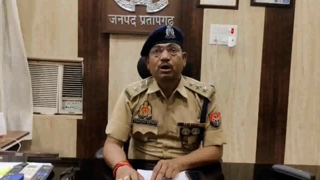 *थाना सांगीपुर क्षेत्रान्तर्गत सड़क दुर्घटना में पति-पत्नी की मृत्यु हो गई थी । उक्त प्रकरण में स्थानीय लोगों द्वारा सड़