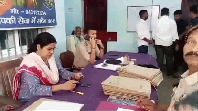 थाना परिसर में लगाया गया जनता दरबार। सात मामलों का हुआ निष्पादन।